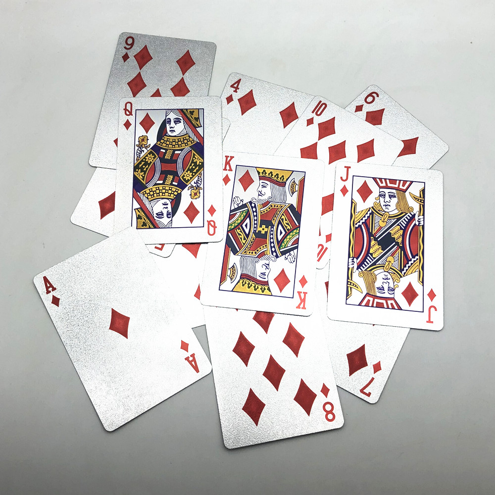 Jeu de cartes en or